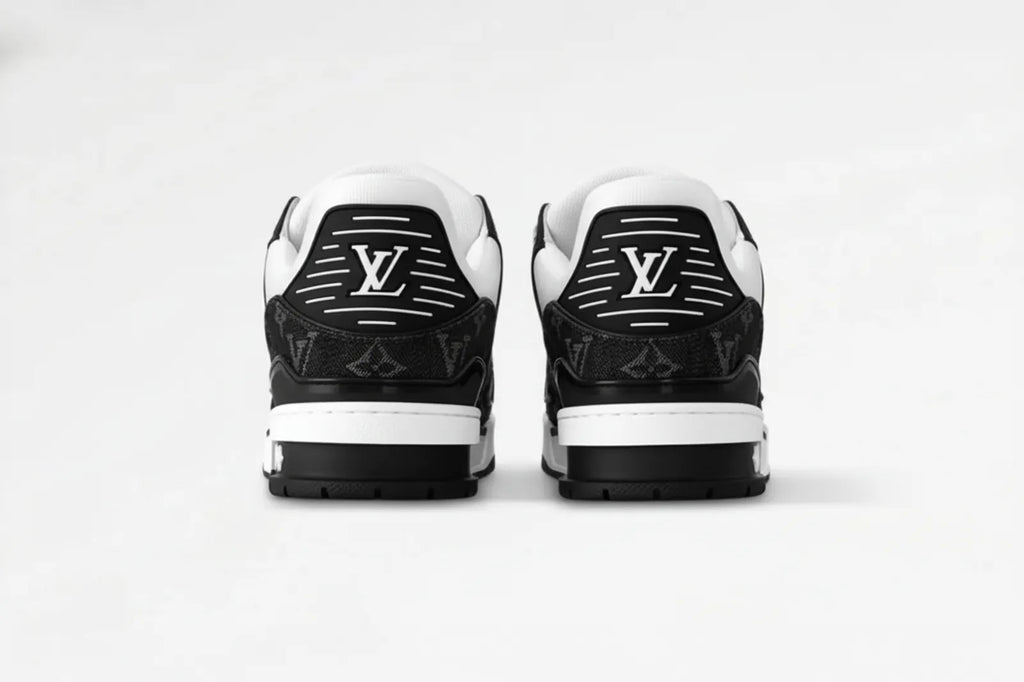Louis Vuitton LV Trainer Blanco y Negro